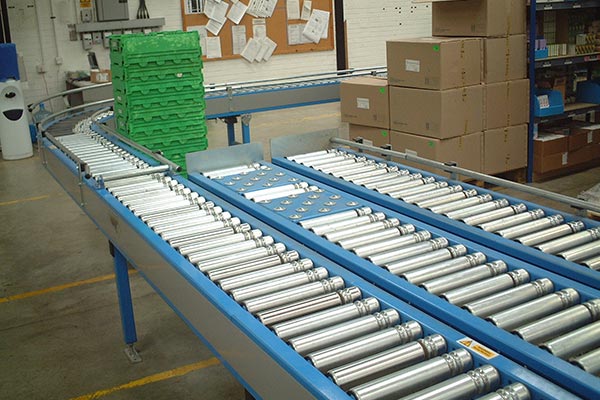 Alliance Healthcare - Trasportatore a rulli