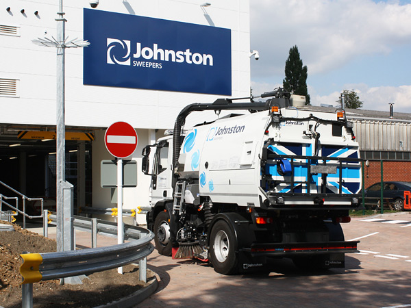 Johnston Sweepers sceglie Amber Conveyors Johnston Sweepers Chooses Amber Conveyors