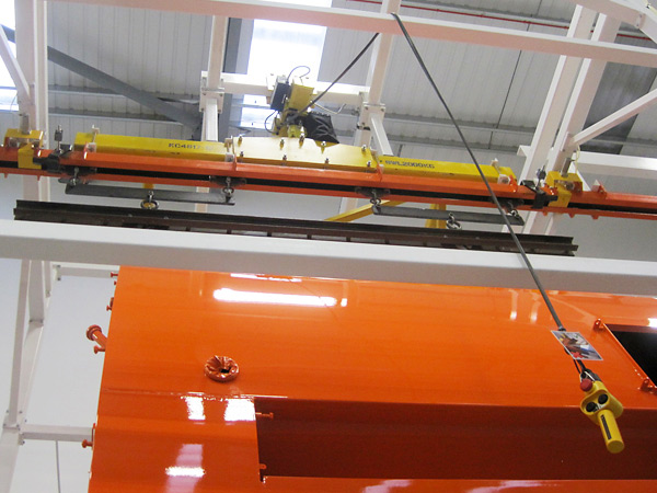 Johnston Sweepers sceglie Amber Conveyors Johnston Sweepers Chooses Amber Conveyors