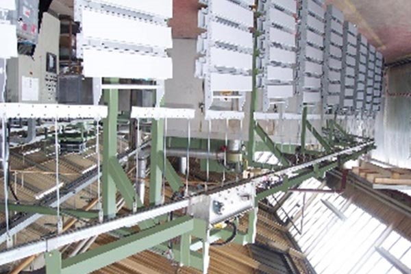 Powertrack chiuso Enclosed Powertrack