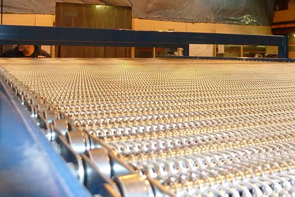 Trasportatori a nastro in rete metallica Wire Mesh Belt Conveyors